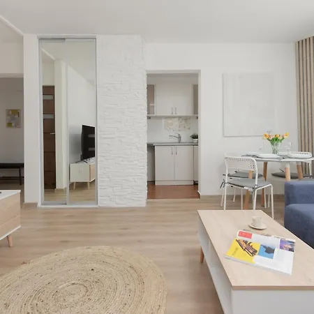 Apartament Zlota With View On Palace Of Culture And Science By Renters Apartment *