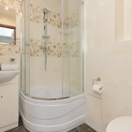 Apartament Zlota With View On Palace Of Culture And Science By Renters Warsaw